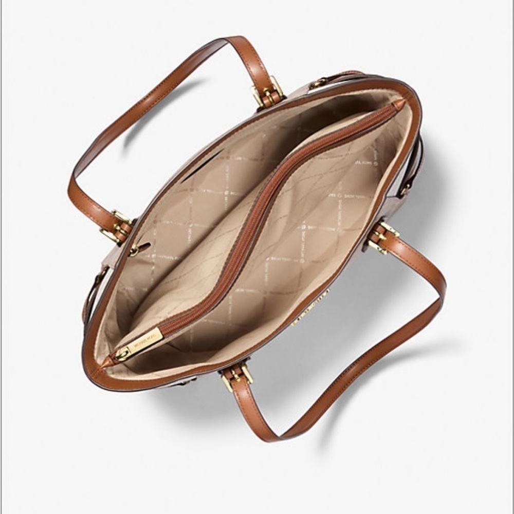 🍓NWT Michael Kors Voyager Set - Picture 8 of 9